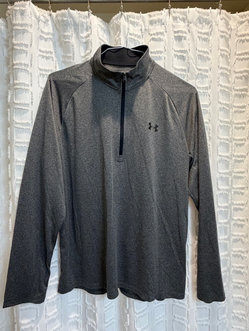 Under Armour Men's Charcoal Gray Half-Zip Performance Pullover